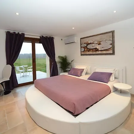 Bed & Breakfast Domaine De La Garde